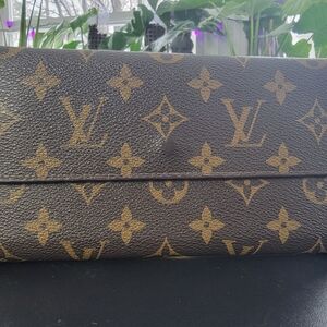 Louis Vuitton Brown Monogram Clutch